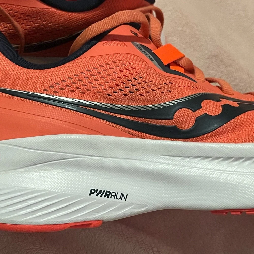 Orange Athletic Running Shoes Saucony Guide 15 size 7.5 wide - Picture 6 of 11